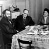 А.А. Ляпунов в кругу семьи за чайным столом. 1964 г.